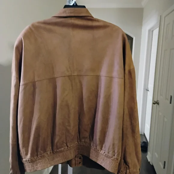 Latigo Tan Bomber Jacket - Picture 3 of 11
